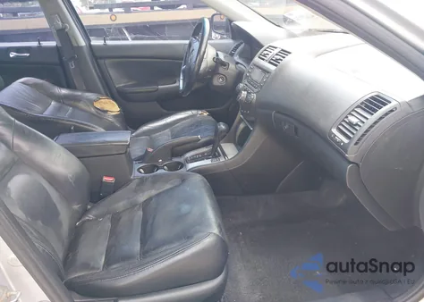 2003 Honda Accord 2.4 Ex из США, поврежденный, VIN 1HGCM56623A051879